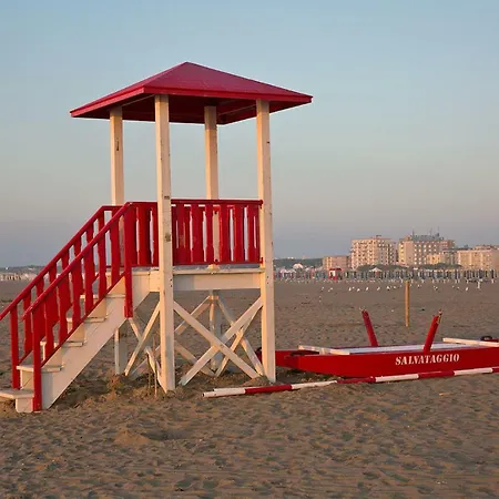 Апартаменты Delfini *