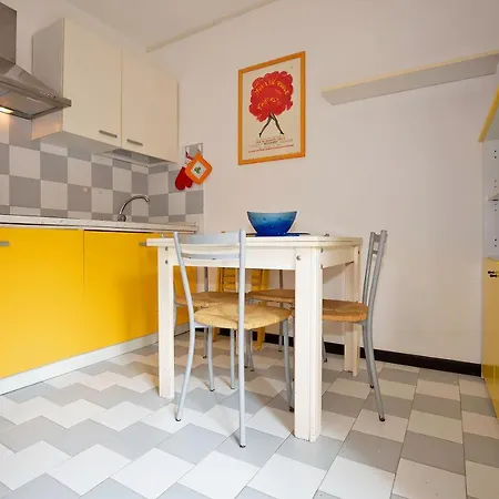 Delfini * Llido Degli Estensi