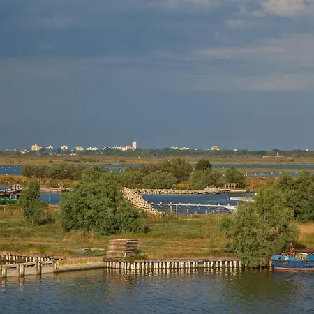 Delfini Daire Llido Degli Estensi