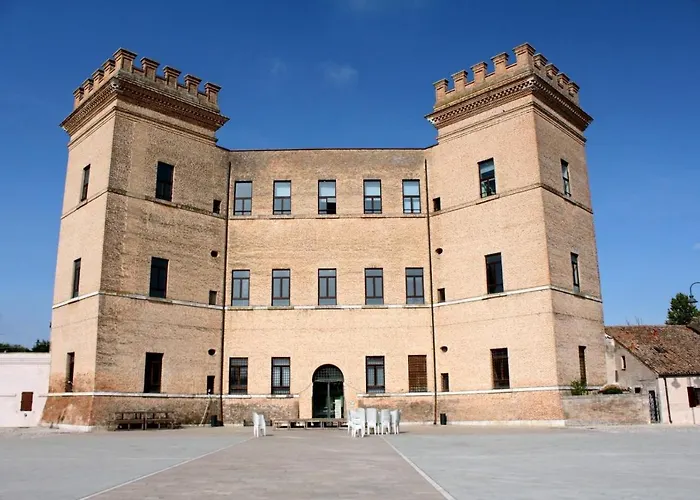 Delfini リド・デッリ・エステンシ